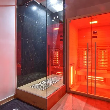 Stunning In With Sauna Vakantiehuis *
